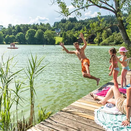Feriendorf Am Maltschacher See Feldkirchen In Kaernten Exterior photo